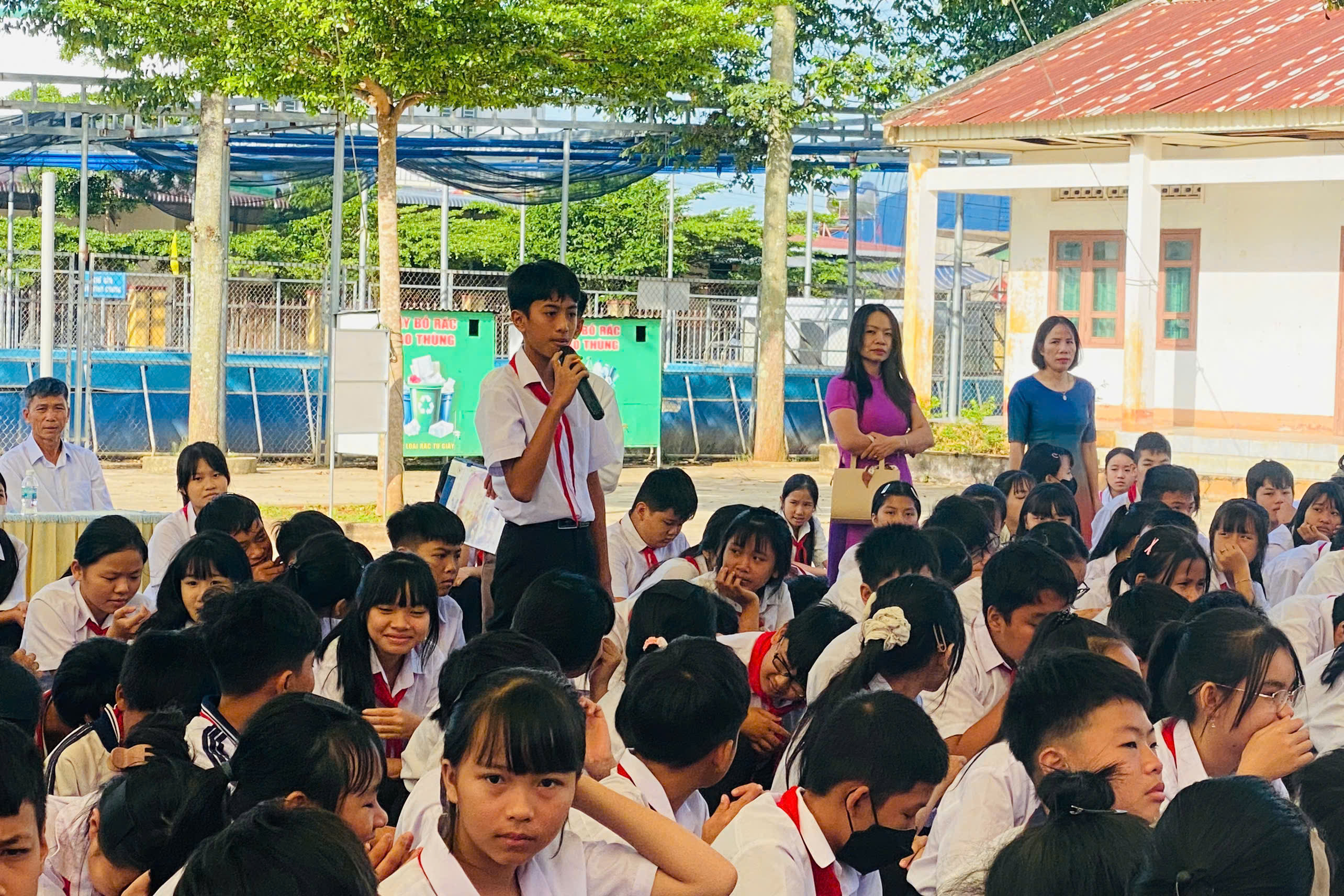 z7085956069403_54700b3ac4d8f759791f74f071bb2433