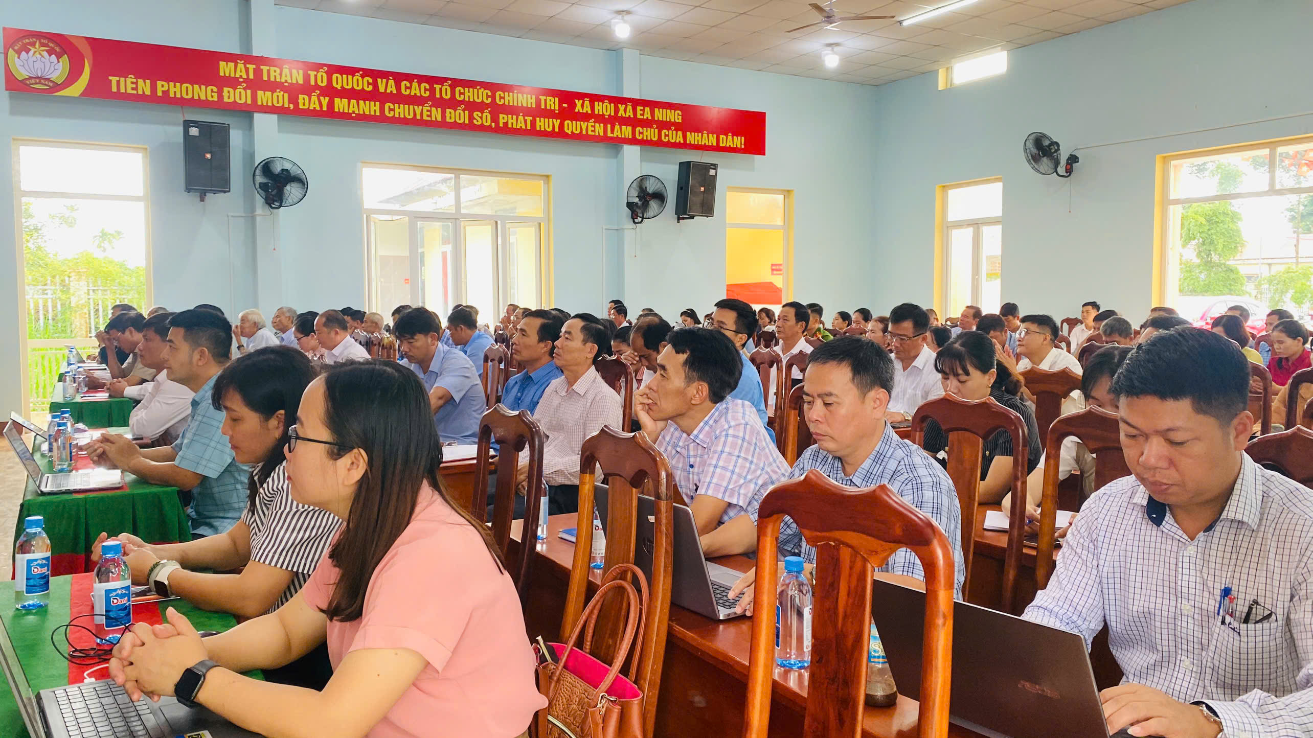 z7173282601825_abd3c79cbd6b2368030a60e0fc7fa90d