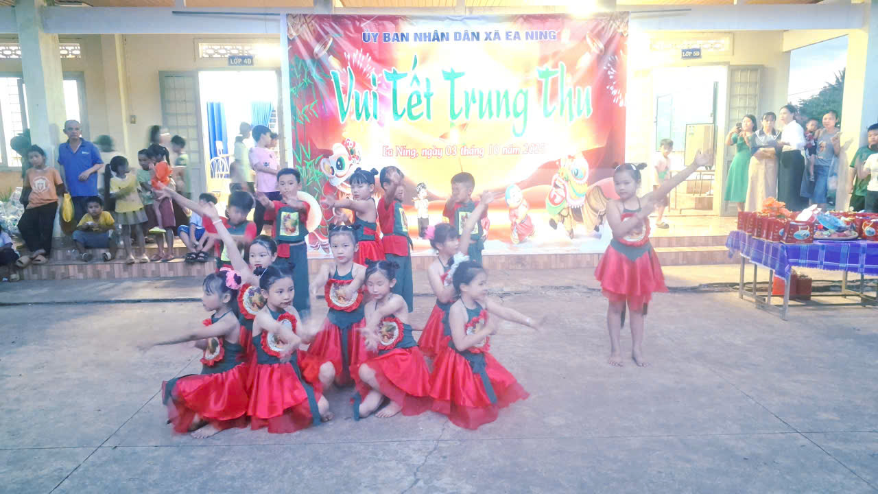 z7078104158043_7ed904afcaeb8fbe34d8c9d71ad2788c