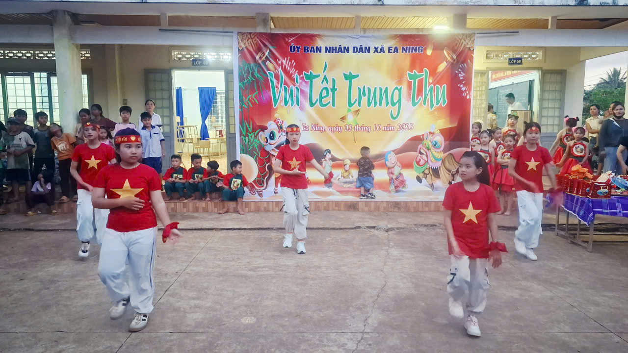 z7078104194222_6c2105e13c63ffb0eb7c1d2c27eab454