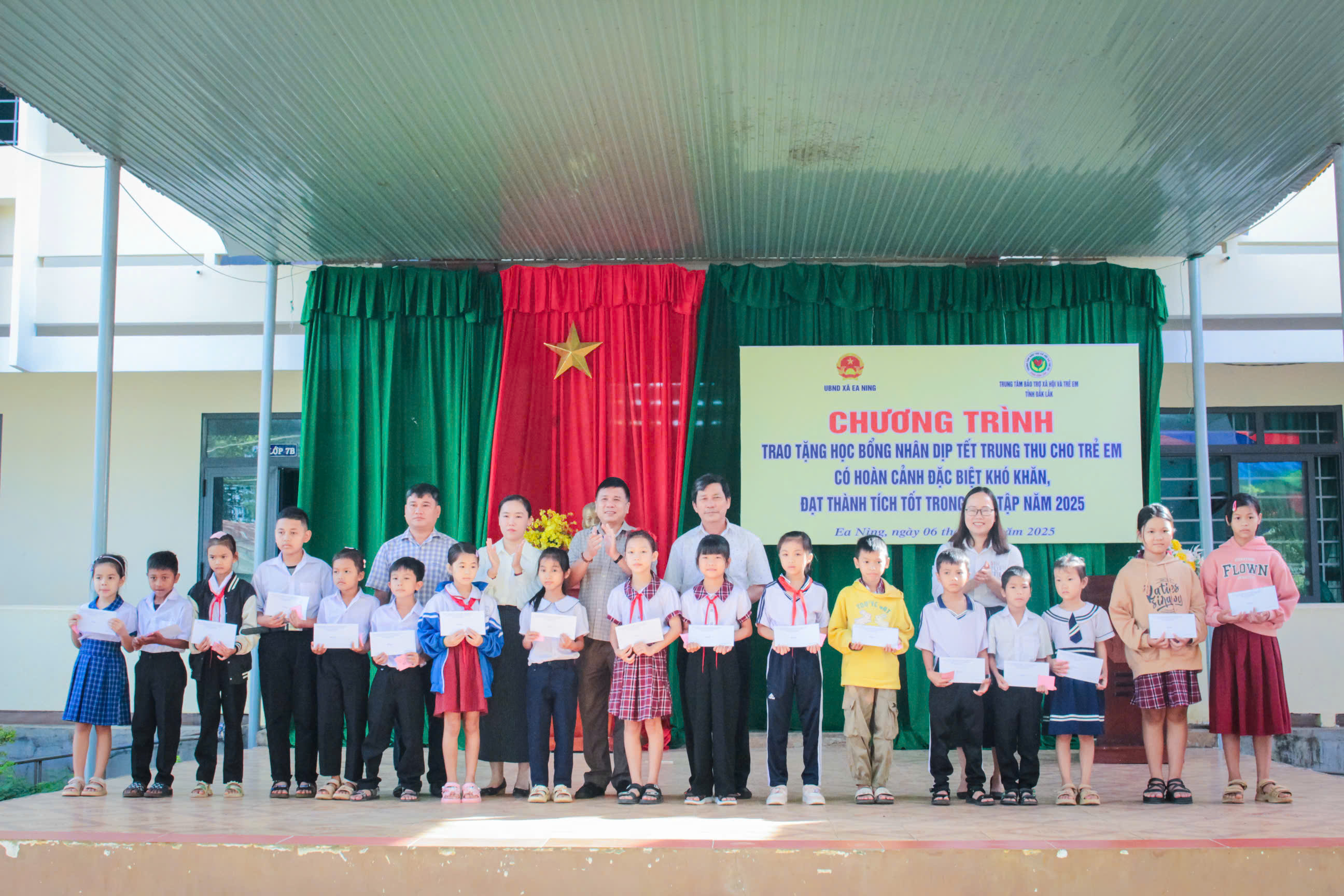 z7085957902297_3c6de7f900c3882c315334a2e7a8895c