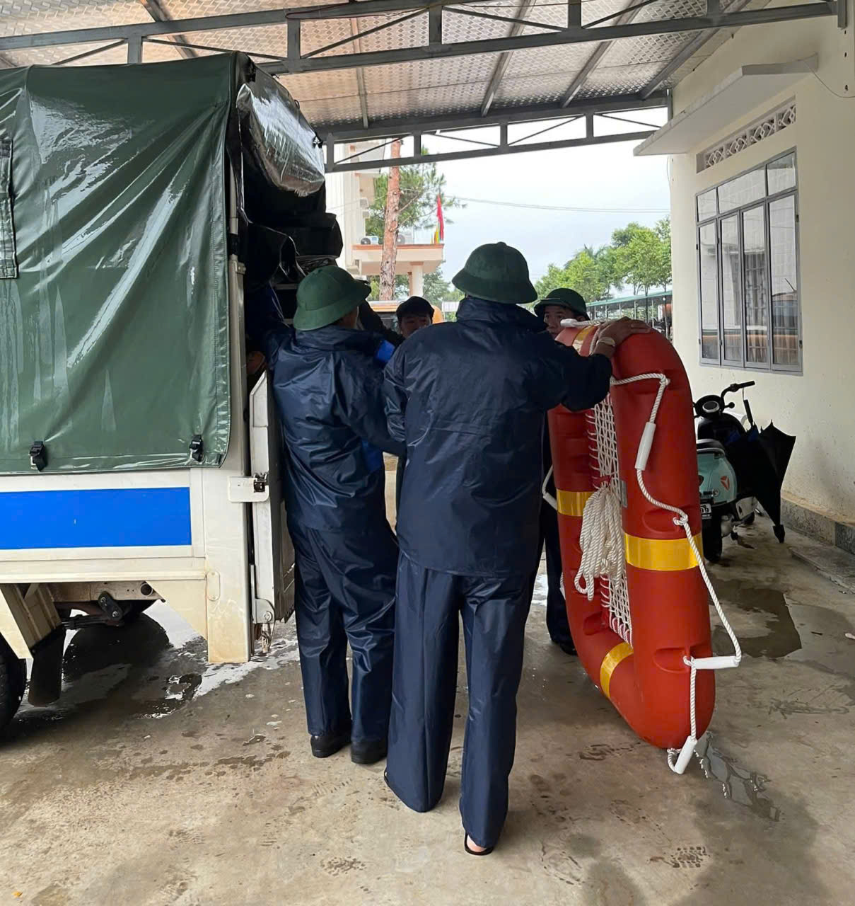 z7239649466252_cc9d4088eb864e4aad05cb76d8397f3d