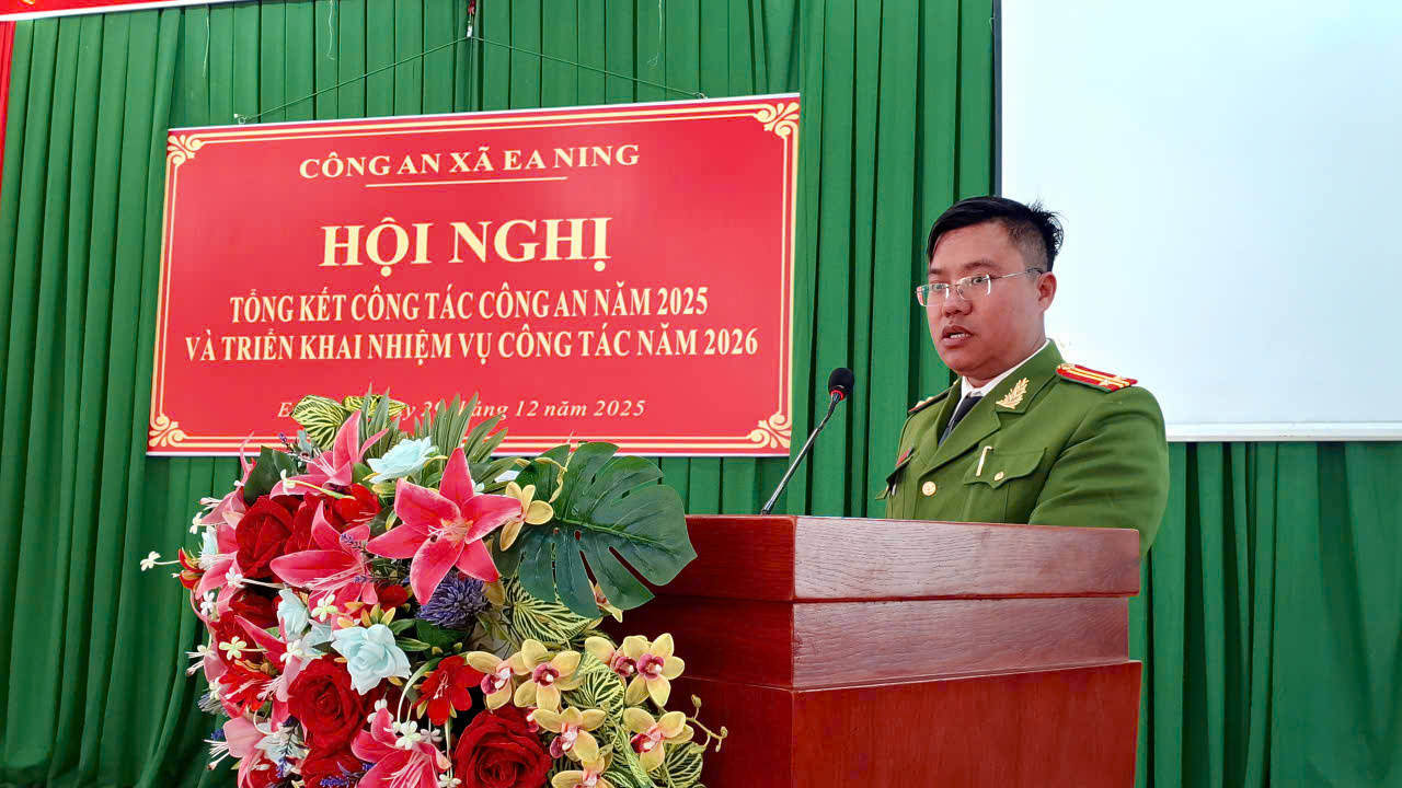 z7377061230568_648df70774d2fb8cbee4fd1d828550e2