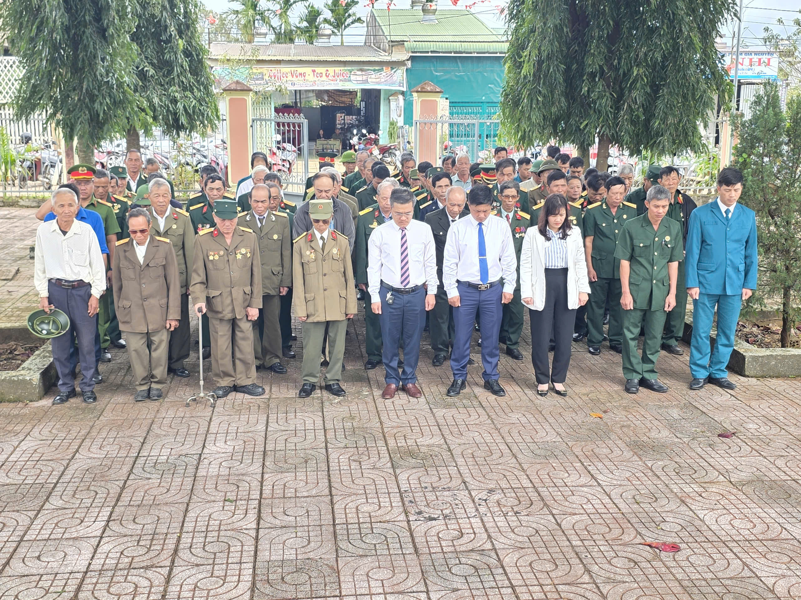 z7352755099565_23c86d06c61c0e58a4bfbd27390aa88e