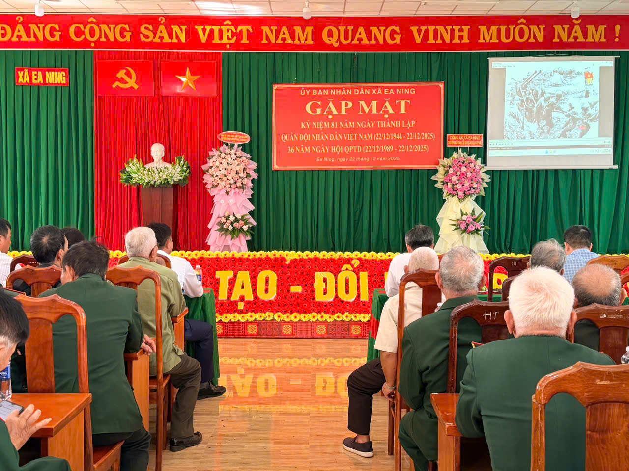 TỌA ĐÀM KỶ NIỆM 81 NĂM NGÀY THÀNH LẬP QUÂN ĐỘI NHÂN DÂN VIỆT NAM