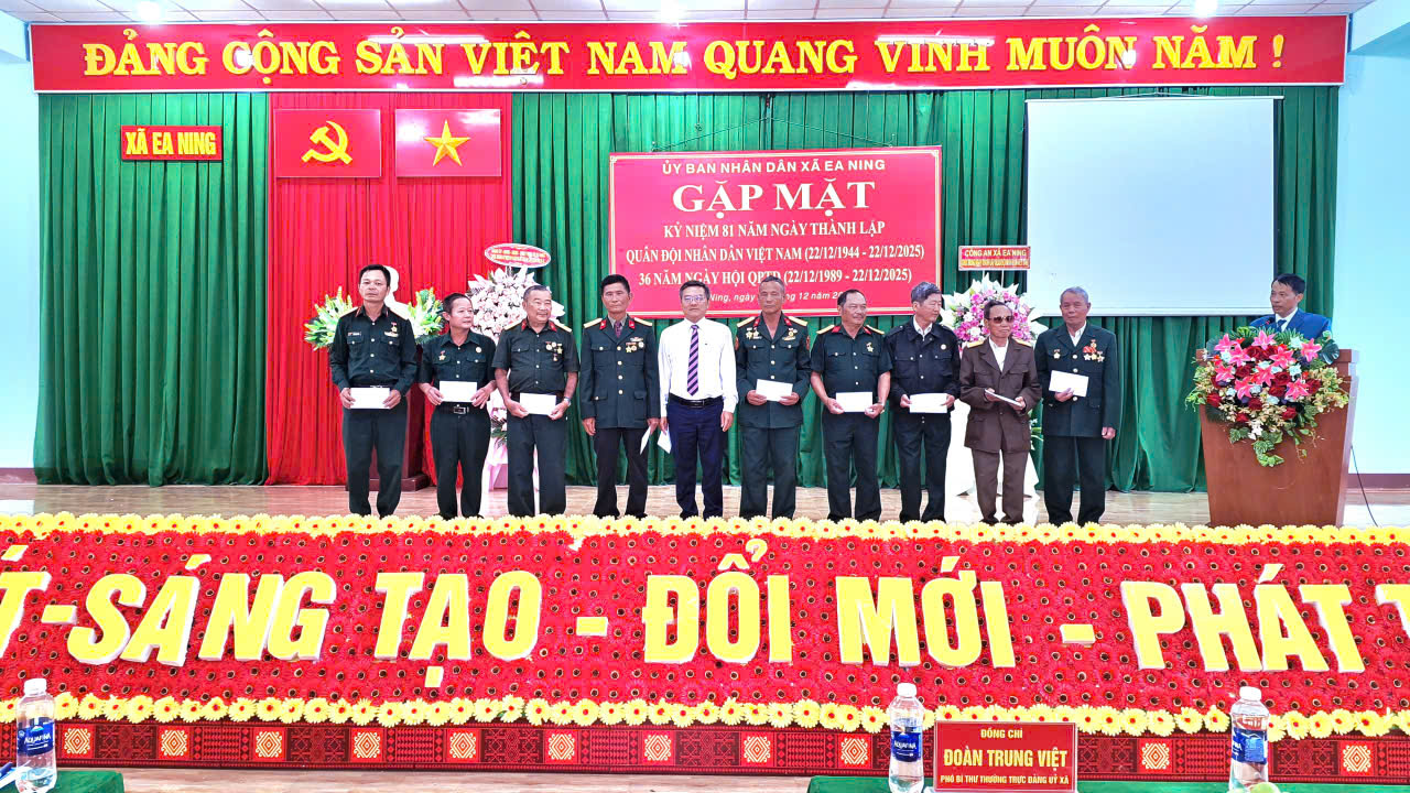 z7353244123760_296ed9ae9390fd9477a56d8545930fec