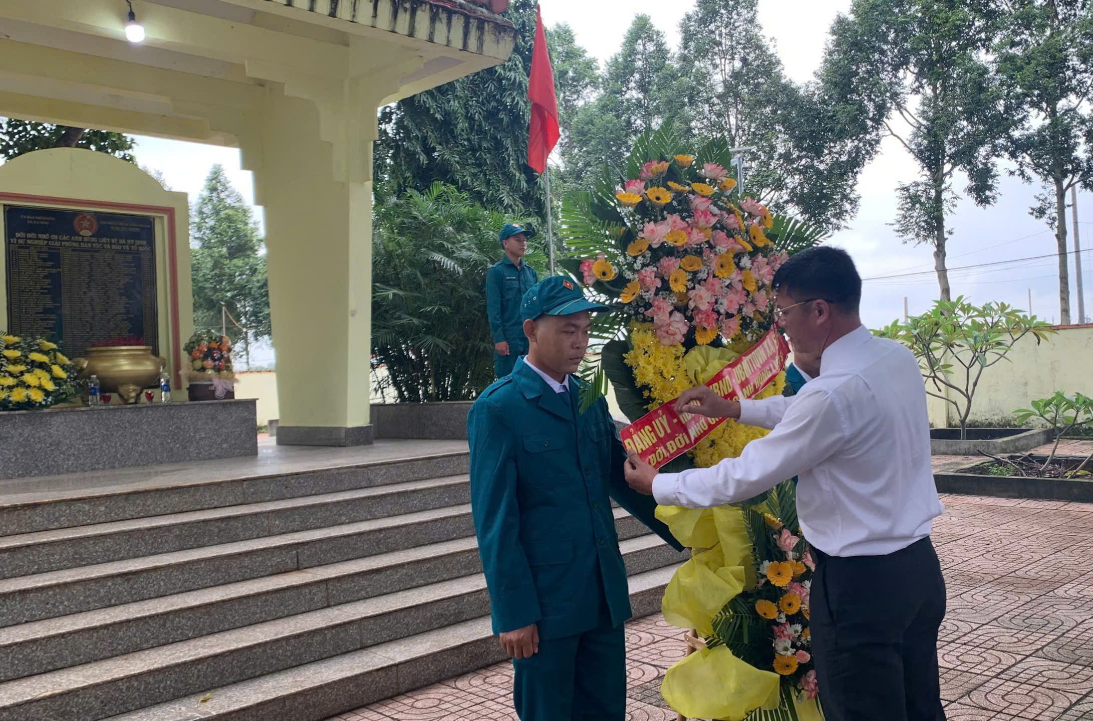 gen-h-z6841402259524_20f23db4c4e06b3853d17747a8d4fbda