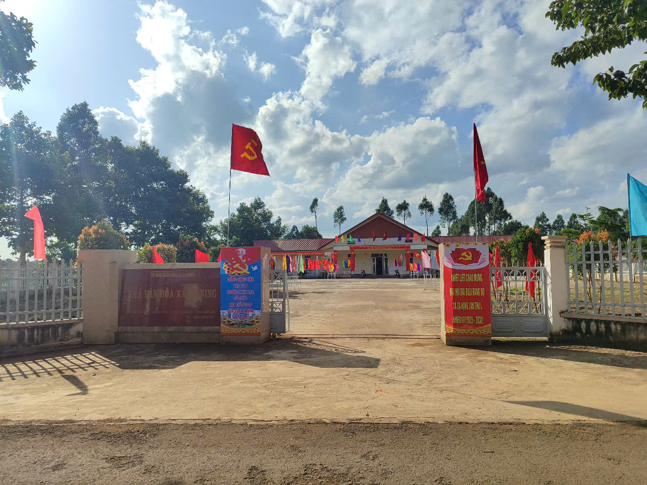 XÃ EA NING TẬP TRUNG ĐẨY MẠNH CÔNG TÁC CHUẨN BỊ ĐẠI HỘI ĐẢNG BỘ XÃ LẦN THỨ I, NHIỆM KỲ 2025 – 2030
