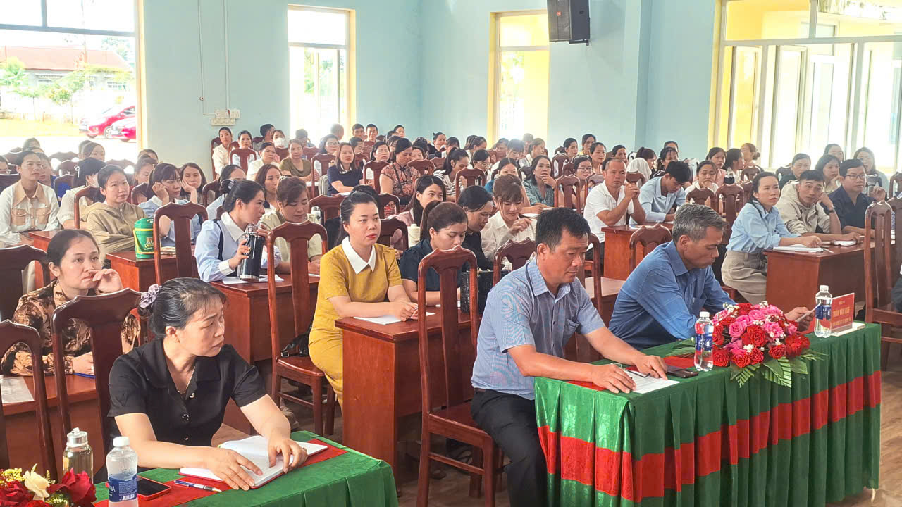 gen-n-z6907432304387_417d877a08772115dfe04394fe1c241b