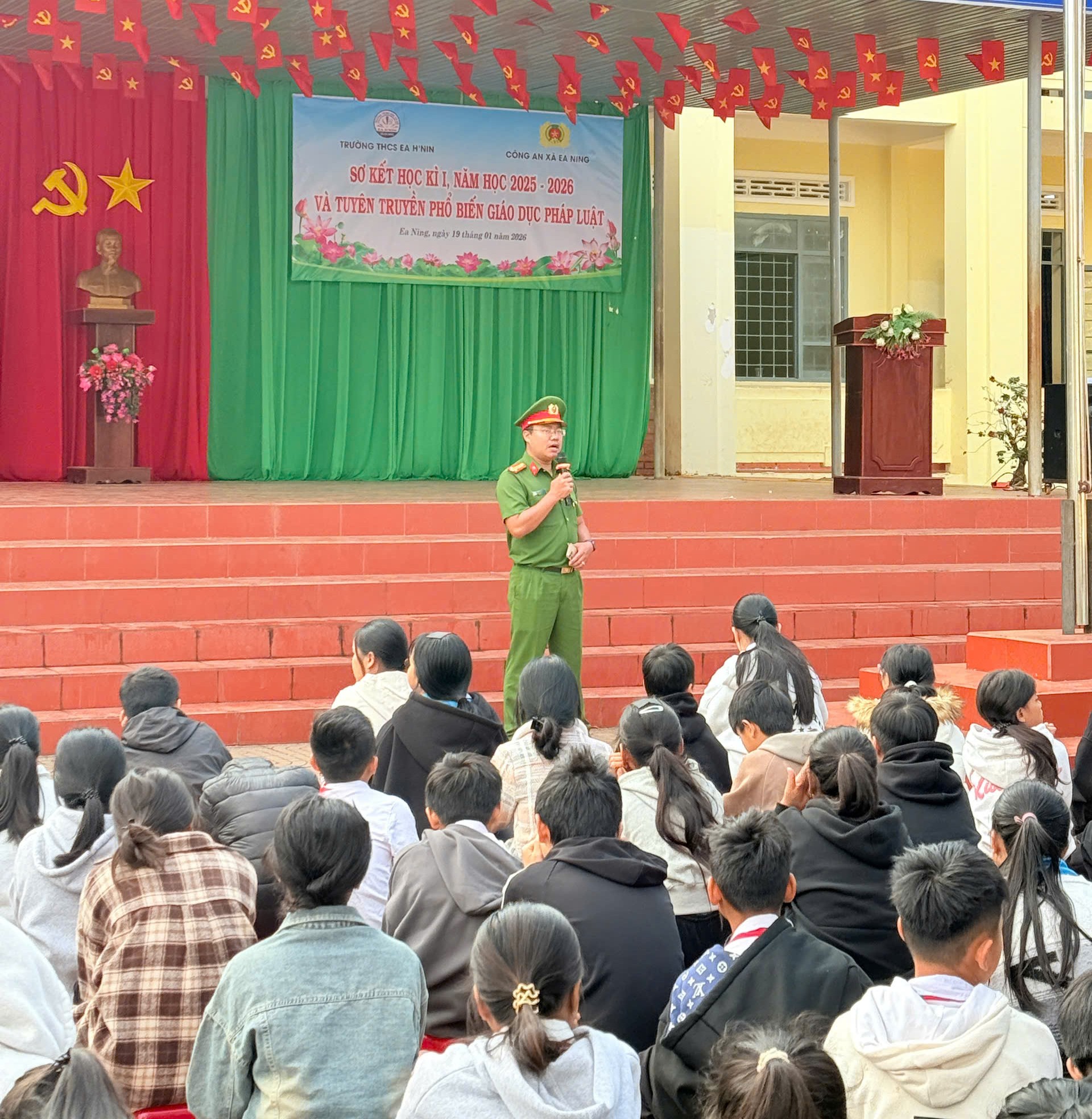 z7445744437261_0afb2e8f85c7b07f2d49f20e4af586ad