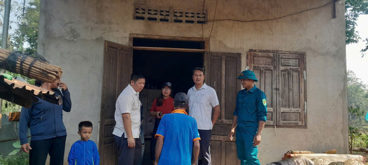 z7707508250414-54b9f1bf38c15bd61703d1aaeae86ff4