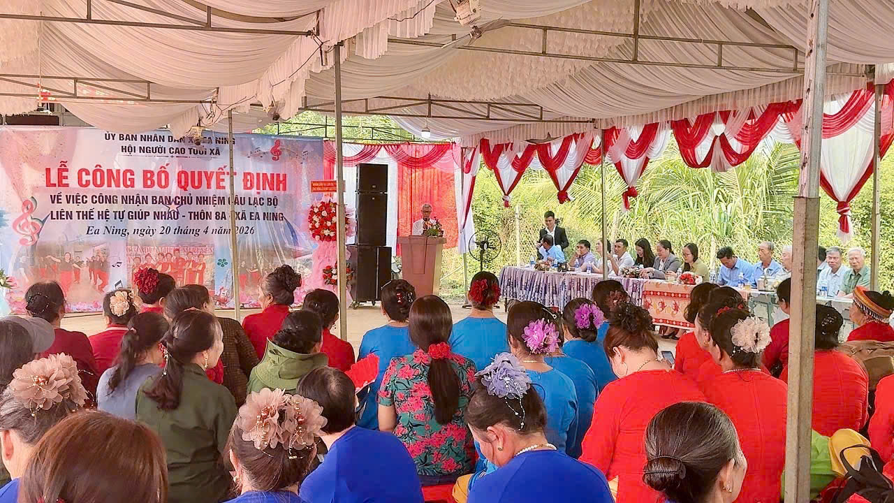 z7743554363089-c1fc422bd81b1bbc8b940f6ec98d4485