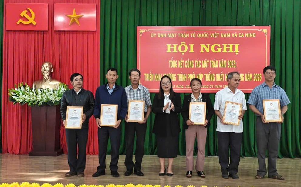 z7437181583590_778e19c081c551cd0acbdada5af6aa34