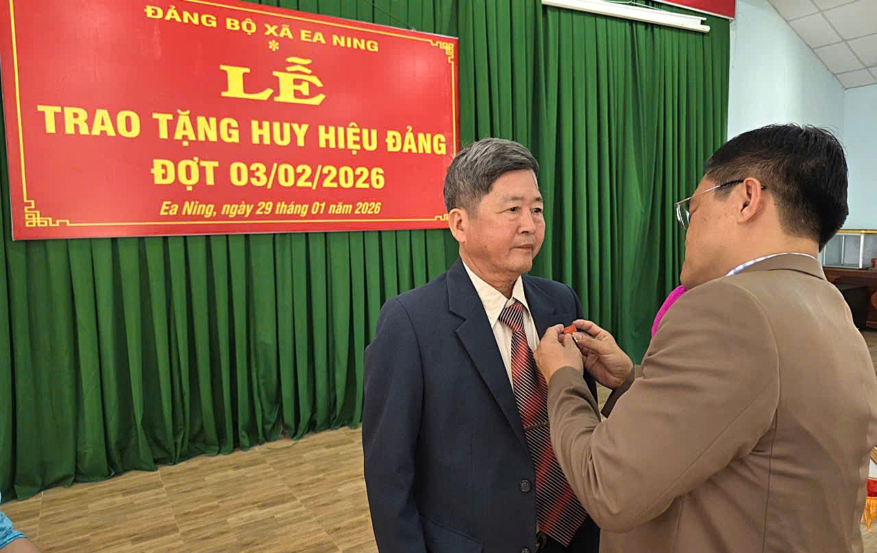 z7479924175967_5ff15193ecd1a871532947f41fdbce99